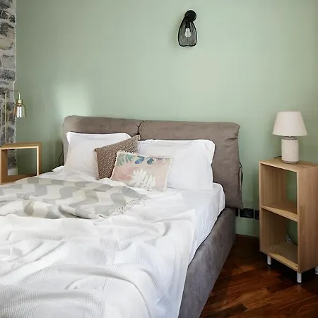 Apartment Il Moderno By Solutions Como